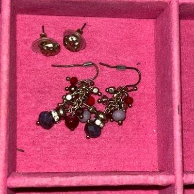 5 pairs of earrings - Tint of gold