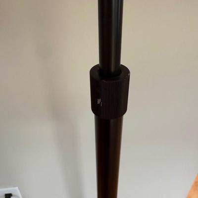 Reading Lamp and Side Table (LR-BM)
