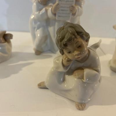 Large Lot of Lladro Angels