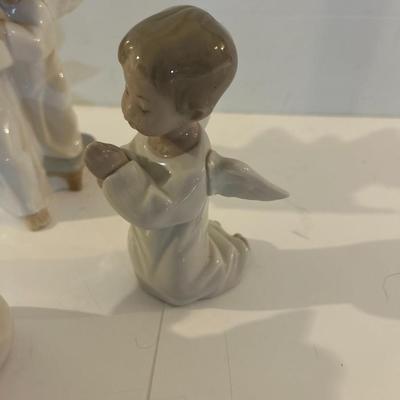 Large Lot of Lladro Angels