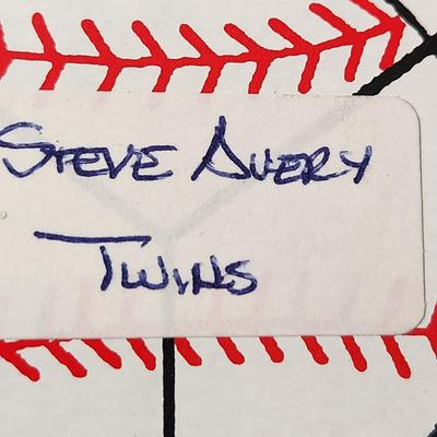 Steve Avery Twins OMLB Signed Autographed Baseball In Collectors Case