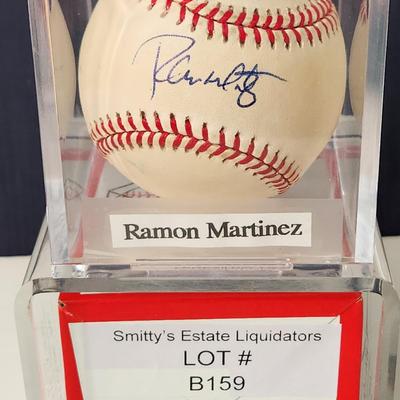 Ramon Martinez Dodgers OMLB Signed Autographed Baseball In Collectors Case