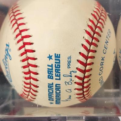Carlos Baerga Mets OMLB Signed Autographed Baseball In Collectors Case