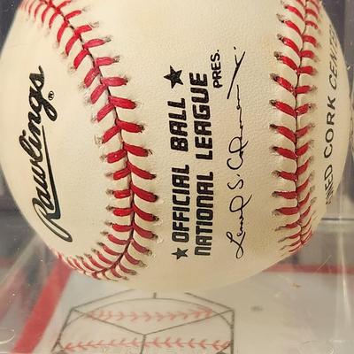 Jose Viscaino Dodgers OMLB Signed Autographed Baseball In Collectors Case