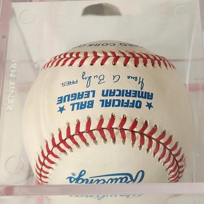 Tony Phillips Oakland A's OMLB Signed Autographed Baseball In Collectors Case