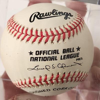 Shawn Estes Giants OMLB Signed Autographed Baseball In Collectors Case