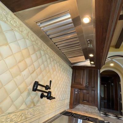 621 Wolf Model: 810212 Canopy Wall Mount Cartridge Stainless Exhaust Hood