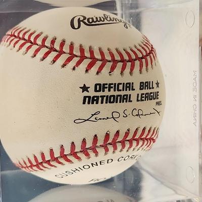 Jeff Shaw Dodgers OMLB Signed Autographed Baseball In Collectors Case