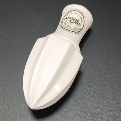 The original Mason Cash English ceramic handheld