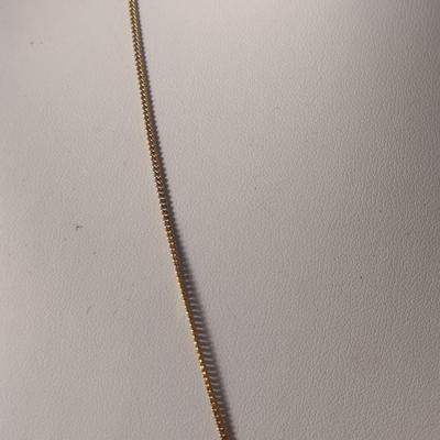 14 Karat Yellow Gold Star Pendant with Chain- Approx 3.6 Grams Total Weight (#22)