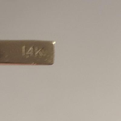 14 Karat Yellow Gold Cross Pendant with Chain- Approx 5.4 Grams Total Weight (#23)