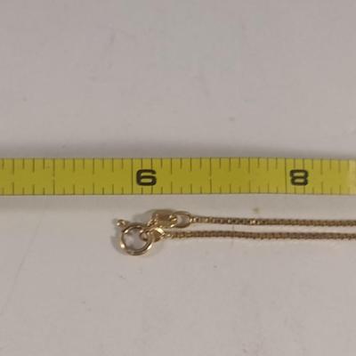 14 Karat Yellow Gold Cross Pendant with Chain- Approx 5.4 Grams Total Weight (#23)