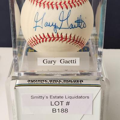 Gary Gaetti OMLB Signed Autographed Baseball In Collectors Case
