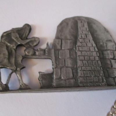 Vintage Metzger Pewter Figurine Baker Small Brass Aladdin Genie Lamp Vintage Keys