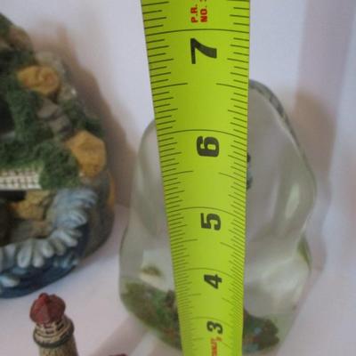 Resin & Acrylic Lighthouse Decor