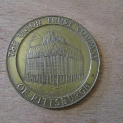 Union Trust Company Paperweight Pocket Change Dish Brass Decor