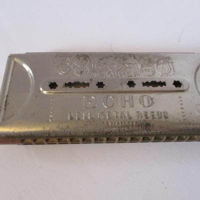 Echo Bell Metal Reeds Harmonica With Box