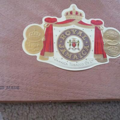Vintage Wooden Cigar Boxes TE-AMO Joya de Nicaragu
