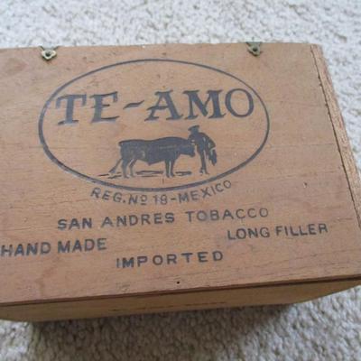 Vintage Wooden Cigar Boxes TE-AMO Joya de Nicaragu