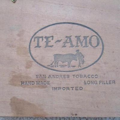 Vintage Wooden Cigar Boxes TE-AMO Joya de Nicaragu