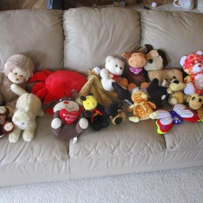 Assortment Of Plush Animals Choice 2