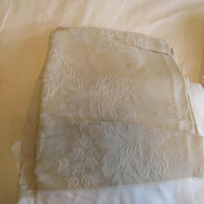 Some Handmade Table Cloths & Curtains Choice 2