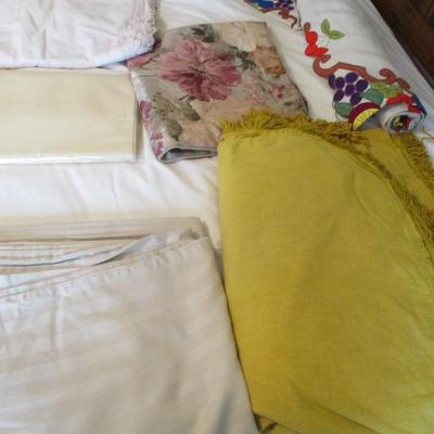 Some Handmade Table Cloths & Curtains Choice 2