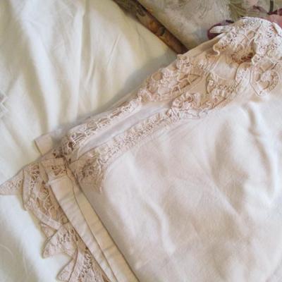 Some Handmade Table Cloths & Curtains Choice 2