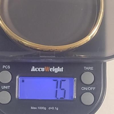 18 Karat Yellow Gold Bangle Bracelet- Approx Weight 7.5 Grams (#45)