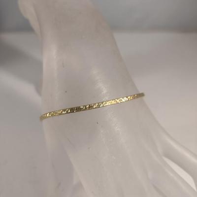 18 Karat Yellow Gold Bracelet- Approx Weight 6.6 Grams (#29)