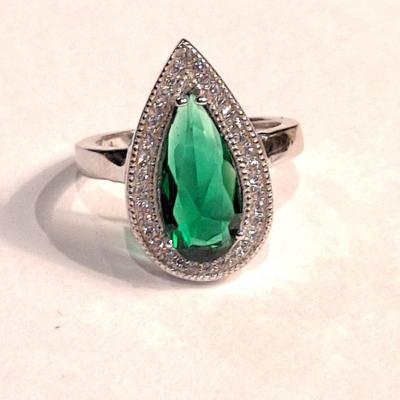 Treated Emerald S925 Silver Ring