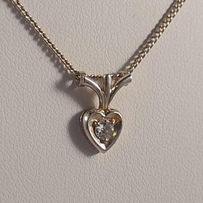18 Karat Yellow Gold and Diamond Pendant with 14 Karat Necklace - Approx Total Weight 2.8 Grams (#31)