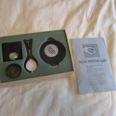 Franklin Mint Collector's Kit Coin & Medal Cleaner Original Box