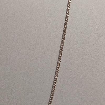 10 Karat Yellow Gold 19" Necklace - Approx Weight 1.2 Grams (#33)