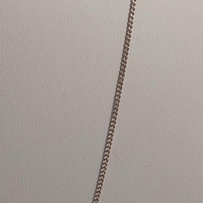 10 Karat Yellow Gold 19" Necklace - Approx Weight 1.2 Grams (#33)