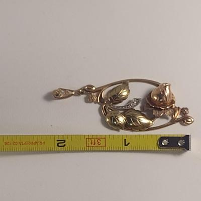 10 Karat Yellow and Rose Gold Pendant - Approx Weight 4.2 Grams (#34)