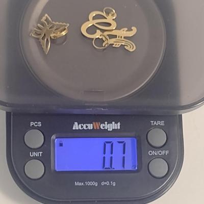 14 Karat Yellow Gold Charms - Approx Total Weight 0.7 Grams (#35)