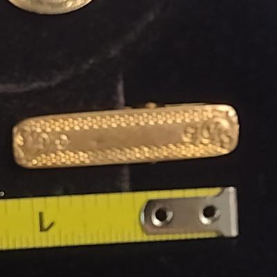 10 Karat Yellow Gold Cuff Links and Tie Clip - Approx Total Weight 5.8 Grams (#38)