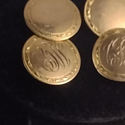 10 Karat Yellow Gold Cuff Links and Tie Clip - Approx Total Weight 5.8 Grams (#38)