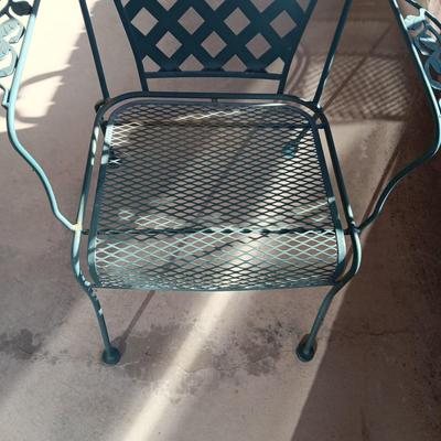 METAL MESH PATIO TABLE WITH 4 CHAIRS