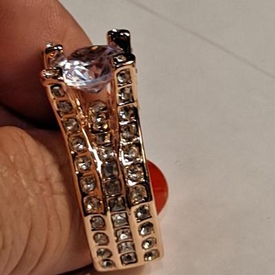 Gorgeous Fashion Ring Size 9