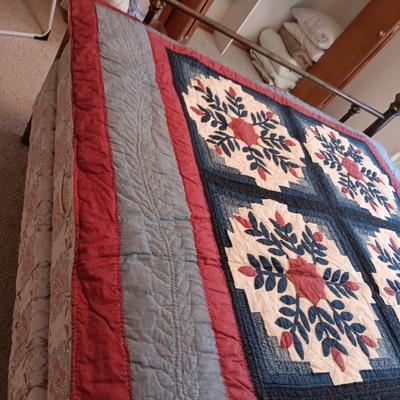 LL BEAN TWIN SIZE QUILTED BEDSPREAD