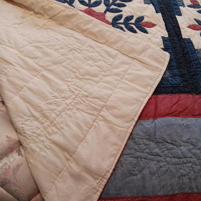 LL BEAN TWIN SIZE QUILTED BEDSPREAD