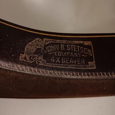 STETSON 4X BEAVER HAT WITH FEATHER BAND SIZE 6 7/8