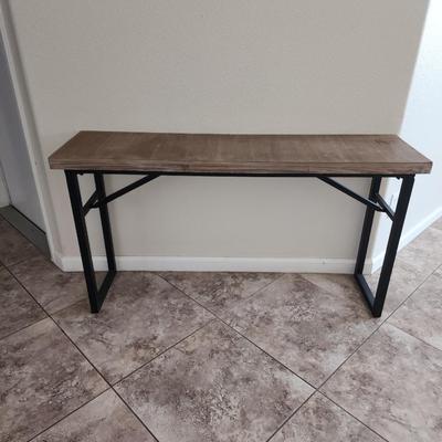 Entry Way Table