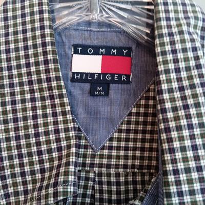 MEN'S TOMMY HILFIGER PANTS, SHIRT, SHORTS AND JACKET