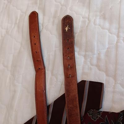 VARIOUS NECKTIES AND 2 LEATHER BELTS SIZE 36
