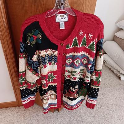 LADIES LL BEAN 100% WOOL SWEATER PLUS A CHRISTMAS SWEATER SIZE XL