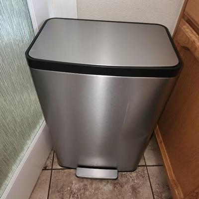 Trash Can