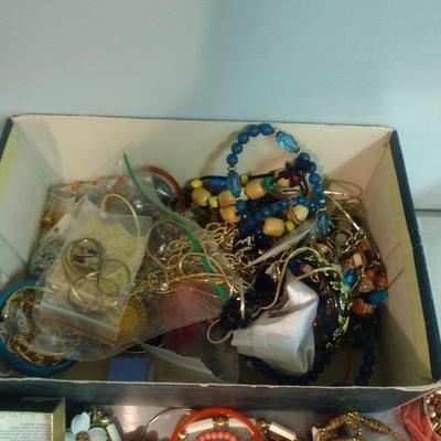 Large Selection of Fashion Jewelry (#59)